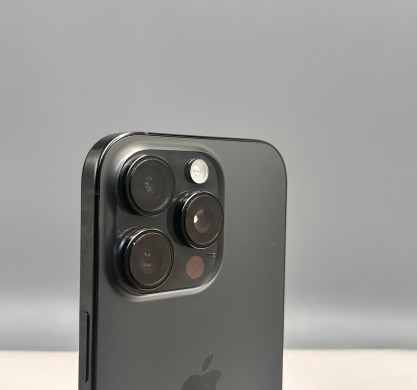 iPhone 16 Pro 256GB Black Titanium 90%